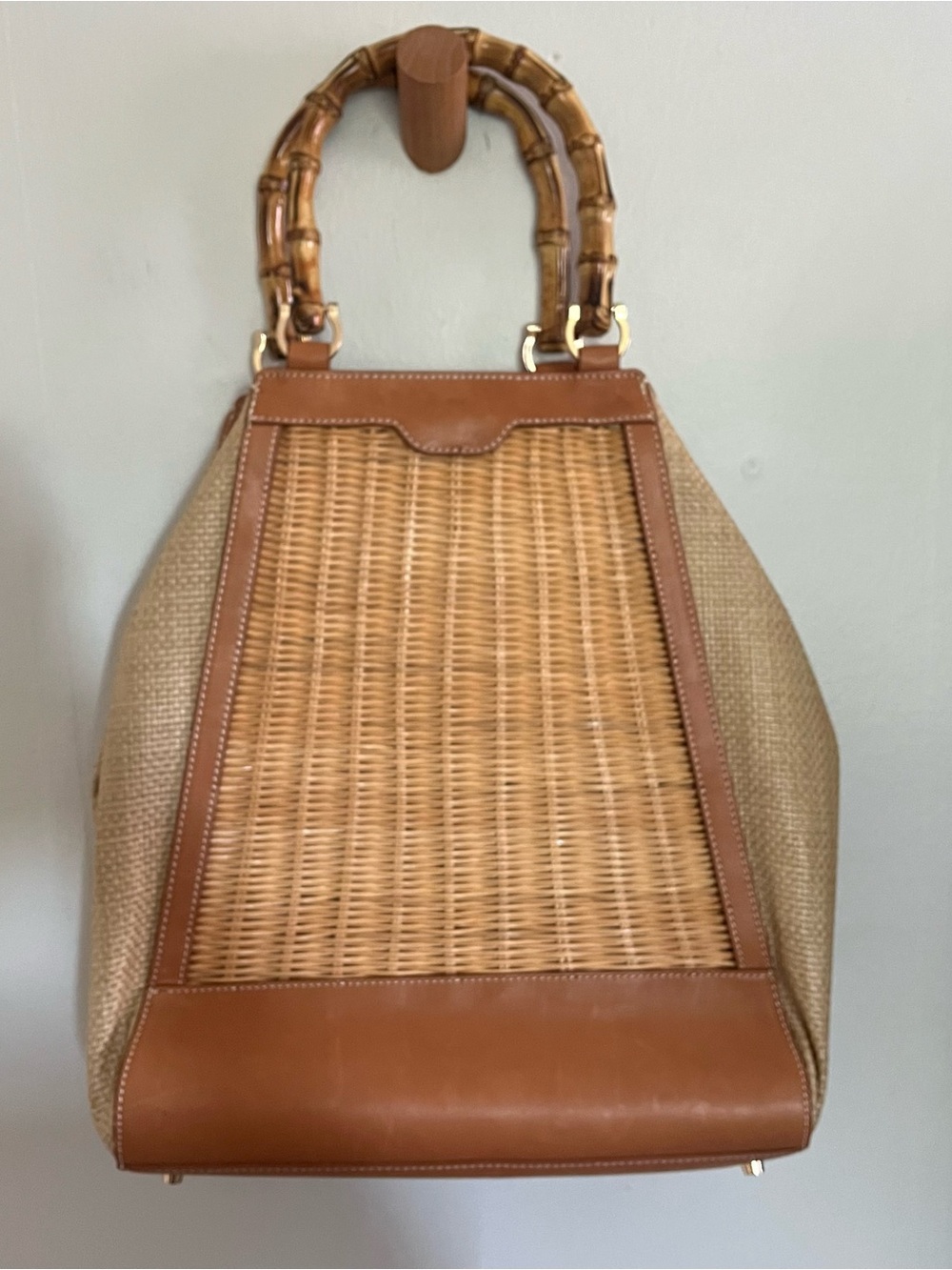 J. McLaughlin “Meeka” Bamboo, Wicker & Leather Tote Handbag Nantucket Style Bag - Picture 3 of 10